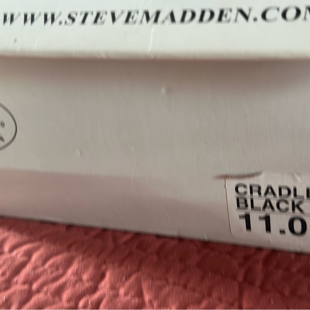 Steve Madden black heels